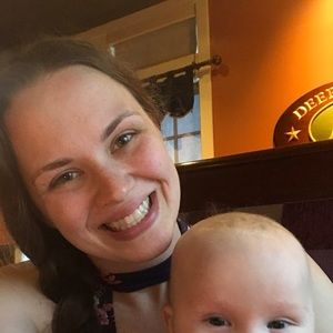 Meet your Posher, Katlyn